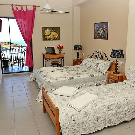Chios Rooms Myview Karfás Zimmer foto